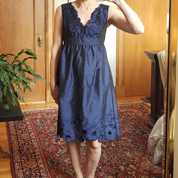 Adrianna Papell Dresses & Skirts - Sleeveless Embroidered Silk Dress | Navy | Size 4